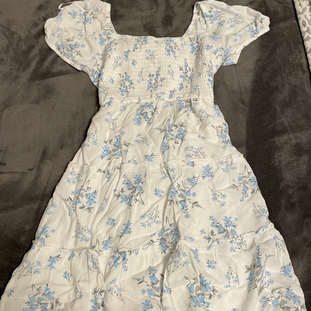 Hollister Blue floral dress! Size XS